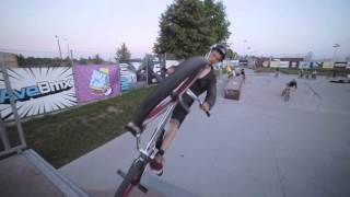 KRZYSIEK DŁUGOŃSKI x BmxCamp 2013 video