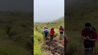 Perjalanan Panjang Mendaki #rinjani. Ada yang Nungguin Vlog ini di Upload Versi Panjang ?? #aku