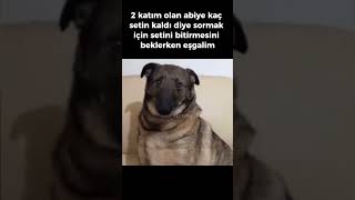 kanepenin köşesinde sabahlıyorum...