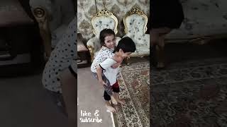 بالاخره پسرم خواهرشو رو پشتش راه برد،Finally, my son walked his sister behind him