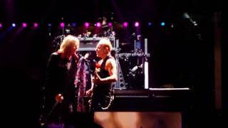 Def Leppard - (Live from Nashville, TN - 2014)