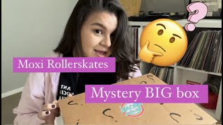 Moxi Rollerskates Mystery BIG box! (Unboxing & Review)