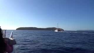 Hawaii - Approaching Molokini crater from Maui