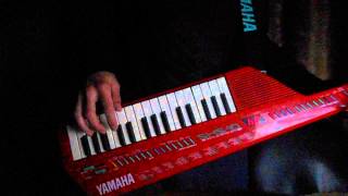 Yamaha SHS-10 Keytar - bass solo with "I like to move it"