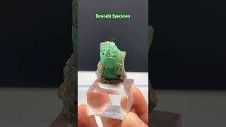 Emerald Specimen 😍 #remix #techno #emerald #specimens #crystals #mineralspecimen #minerals