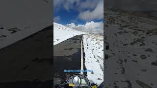 Road to UmlingLa Pass ||world's Highest Motorable Pass