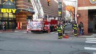 Fire alarm clears out the Galleria Mall in Cambridge, Ma.