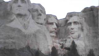 MOUNT RUSHMORE