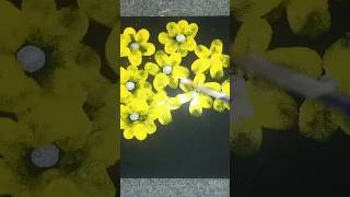 #how to make flowers on canvas with using fingers#ytshorts#youtube#burkic#yt