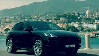 2023 Porsche Cayenne  Platinum Edition  SPORTY LUXURY