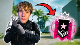 How to Hit Champ FAST! (Rainbow Six Siege)