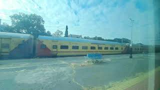 Lingampalli-Csmt Devgiri Express Arrives Medchal