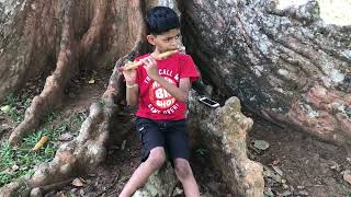 Flute playing at peradeniya garden