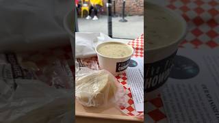 La mejor crema de almejas en #USA #clamchowder #seattle #pikeplacemarket