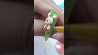 Mouse nail art