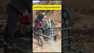 how does a crusher work