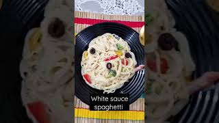 Cheesy White Sauce Spaghetti by The Yellow Hob