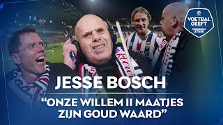 John (59) en zijn maatje Hans maken ereronde bij Willem II | #VoetbalGeeft