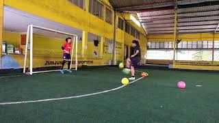 Latihan kiper futsal