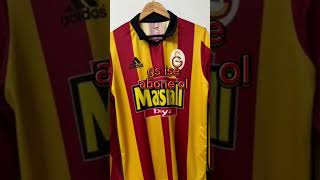 SİZCE HANGİ TAKIMIN DAHA İYİ??#keşfet #shorts #football