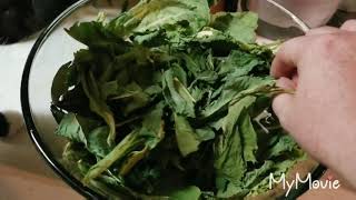 How I make my healthy greens powder.