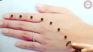 Dots mehndi designs simple and easy | Easy dots mehndi design trick #mehnditricks