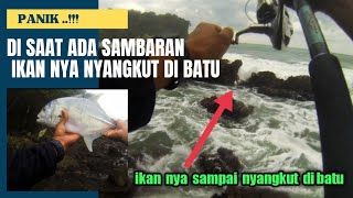 Panik..!! ada sambaran GT tali pe nya sampai nyangkut di batu #landbase #rockfishing #strikegt