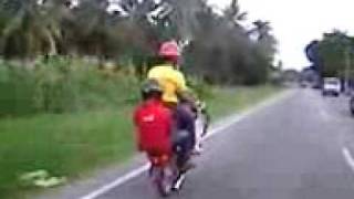 Mat rempit convoi rumbia