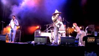 Terrance Simien 'Johnny Too Bad' live at Bluesfest Byron Bay 2009