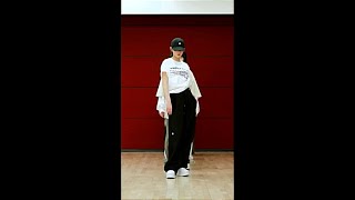 NMIXX 'Run For Roses' Mirrored Dance Practice (BAE Focus)