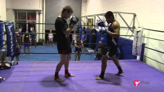 Muay Thai training - Setup for Low Kick