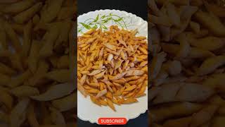 बनाएंगे हलवाई स्टाइल नमकपारे बहुत ही सॉफ्ट बहुत ही क्रिस्पी | how to make namak pare easy recipe