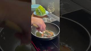 Orecchiette alle cime di broccolo romano#shorts Il video completo esce giovedi.