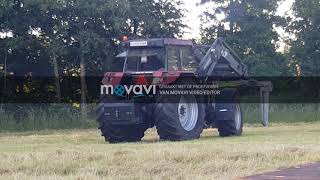 Loading bales with the Case-ih 5150Plus with frontloader and IHC1246