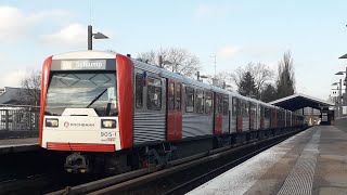 Abfahrt einer DT3N Dreifachtraktion in der Uhlandstraße mit Hupe