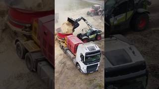 Mobiler Mahl- und Mischbetrieb Michael Jährlich // Stroh häckseln // Haybuster // Volvo FH