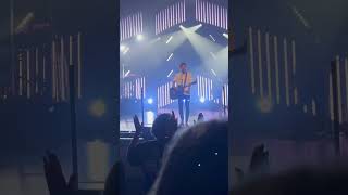 @philwickham Sings “Battle Belongs” at Palmetto Pointe Church in Myrtle Beach, South Carolina