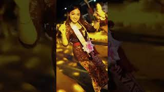 dangdut candu #karnaval #beranda #cosplaycantik #dance #shorts #dangdut #kebayamodern #reels #vlog