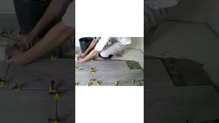 COMO COLOCAR PISO CERÂMICO #shorts #short #viral #diy