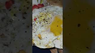 Paratha and Half fry egg😀🍞🫓🍳🥚 | #shorts #viral #ytshorts #food #egg #paratha