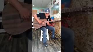 Acoustic solo by Leyrockbusker