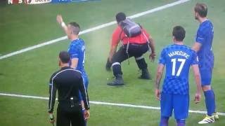 Steward hit by Firework Bomb! Croatia vs. Czech Republic 2:2 (Euro 2016)