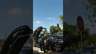 It seems #XXXTENTACION He had a knife inside the car #ljj #rlp #fyp #Shorts 😳