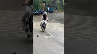 Spotted Lady Rider using Raider150fi !