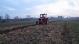 Universal 650 M La Arat 2012,Orka 2012,Plowing 2012,Szántás 2012 :..:: FULL HD .