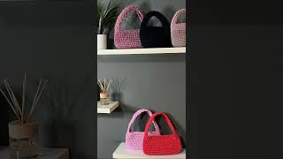 #crochet #howtomakebeadedbag #crocheting #handmade #bag #shortsvideo #youtubevideo #foryou #ateliê