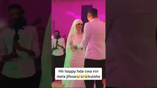 Arooska happy iyo asxaabteeda oo afka furtay #somali #shortsvideo