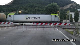 E494 509 Captrain con carico di cisterne