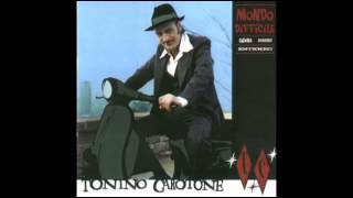 Tonino Carotone - La abuela vuela