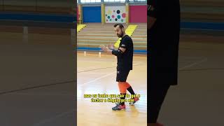 Do it in 1vs1 - Tips for futsal goalkeepers #futsal #gk #goalkeeper